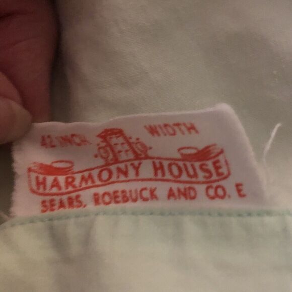 Harmony House Embroidered Tulips Pillow Cases VTG Pair Pale Green Cotton 30x20" - Picture 8 of 9